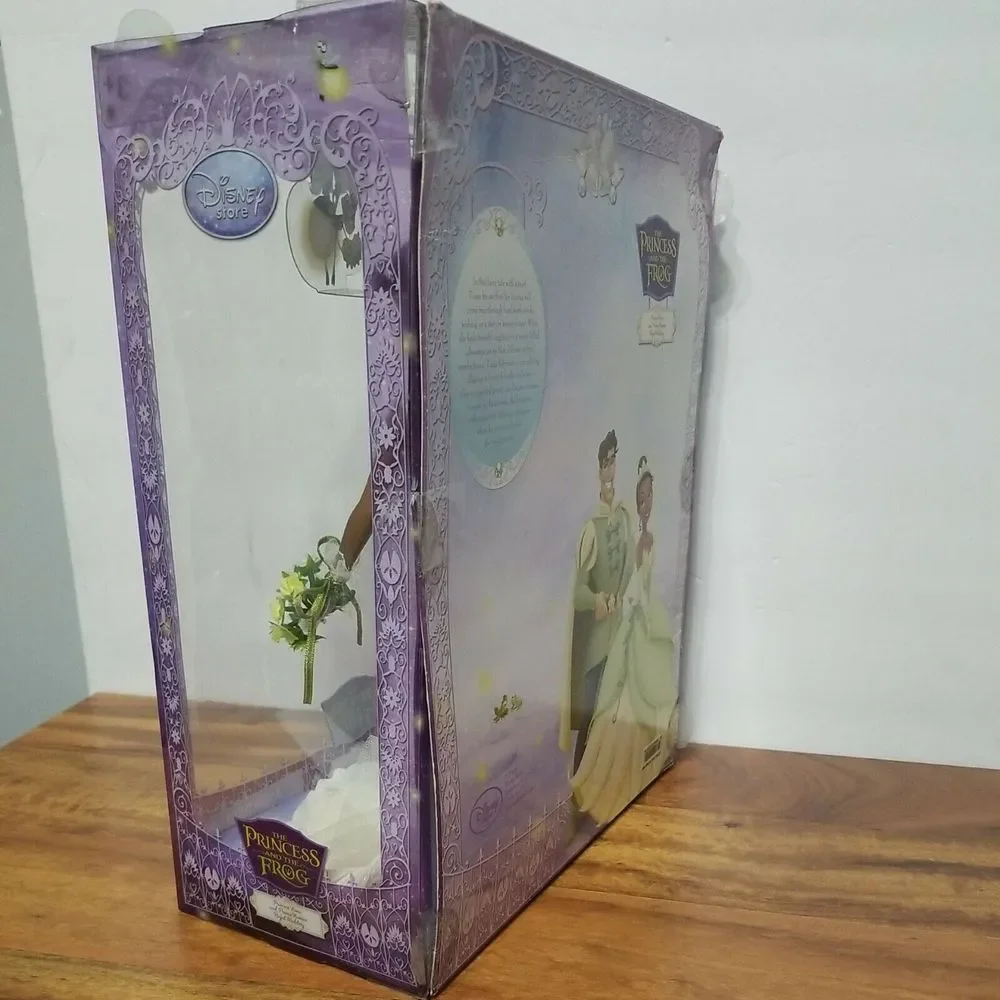 TIANA & NAVEEN ROYAL WEDDING Dolls Princess and the Frog Disney Store 2010 READ.